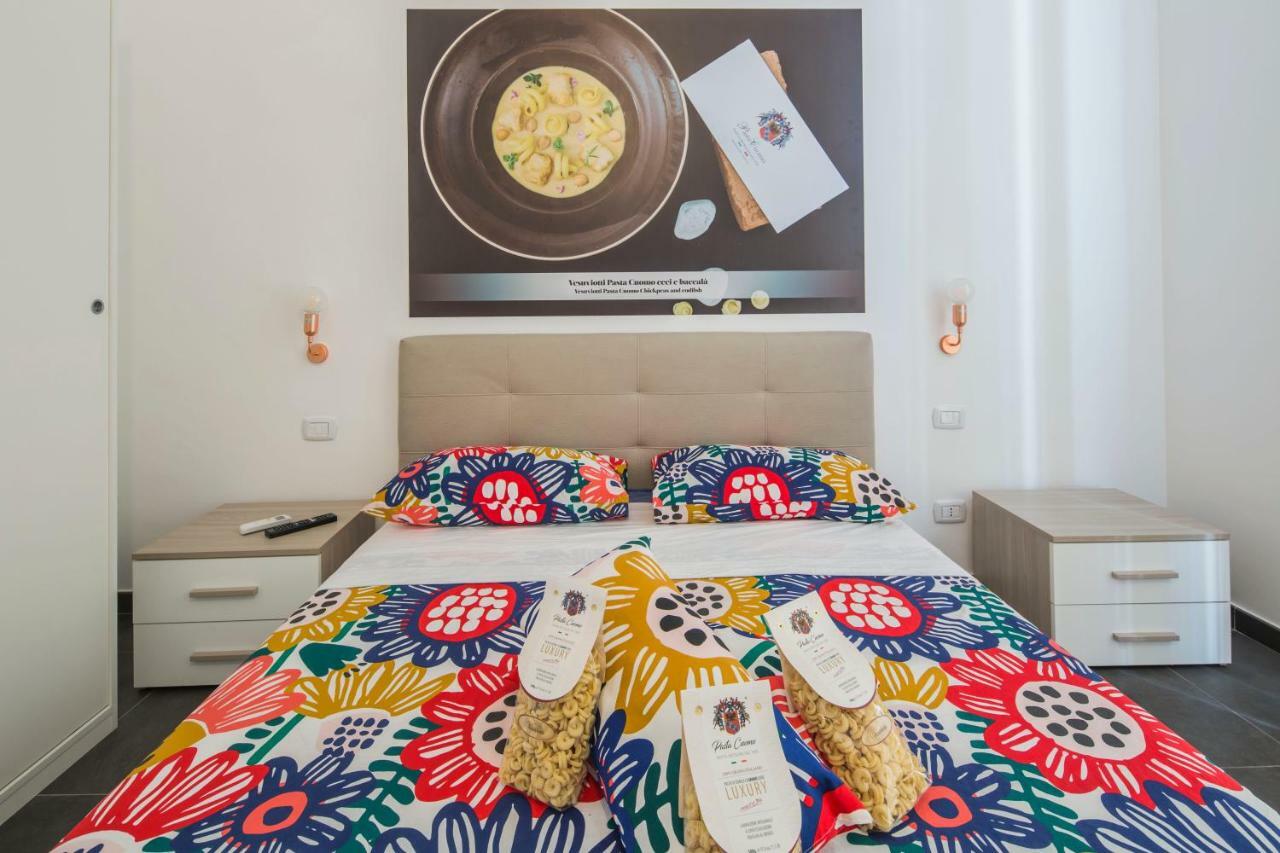 B&B Pasta Cuomo グラニャーノ エクステリア 写真
